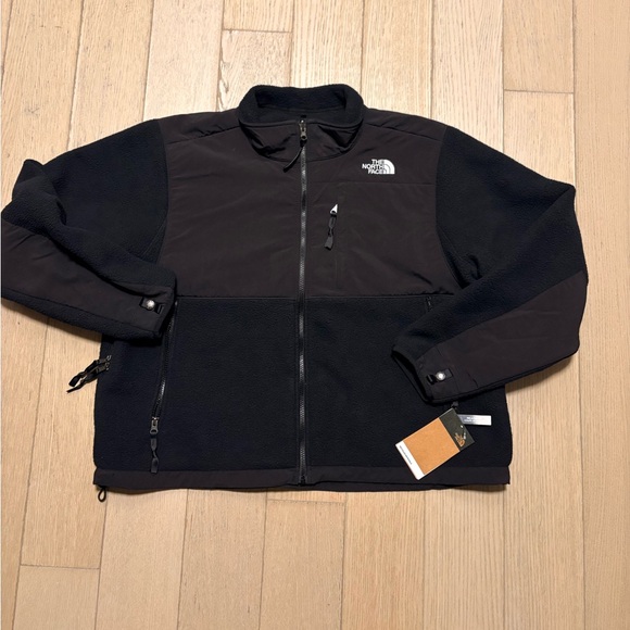 Women’s Retro Denali Jacket
More Info About - Picture 5 of 8